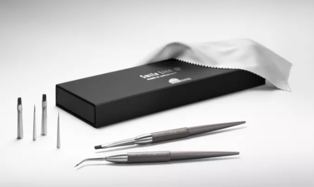 Compo-Brush