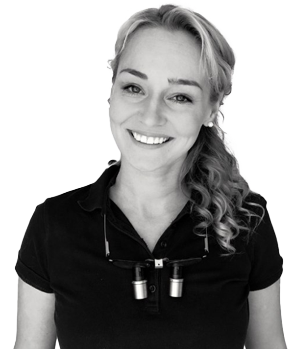 MDDr. Nela Sarteur Ph.D., lektorka kurzu
